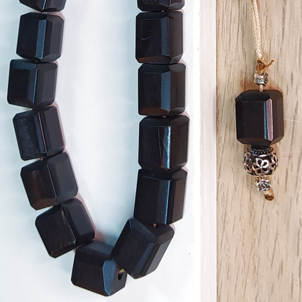 Κομπολόι χειροποίητο από Κέρατο / Κωδικός Προϊόντος: Ε124