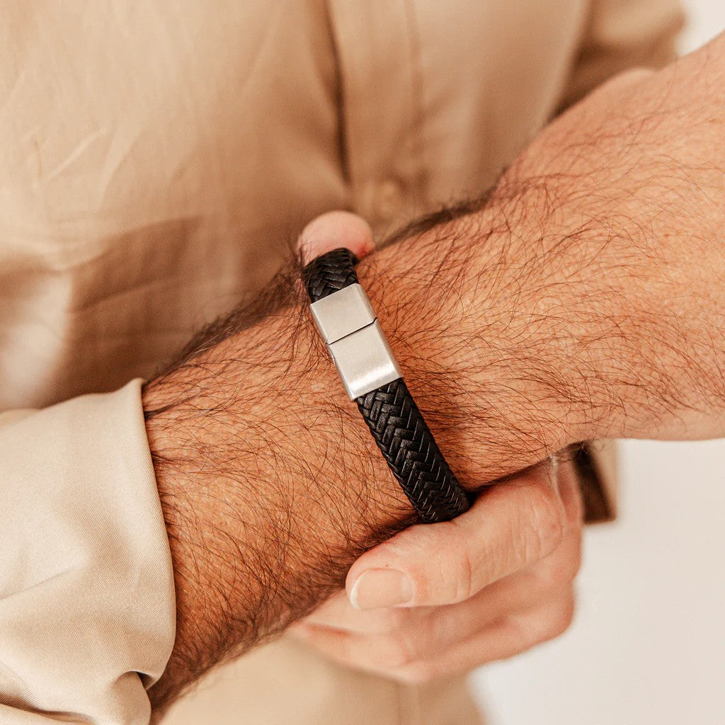 Leather 55 Ανδρικό Xειροποίητο Δερμάτινο βραχιόλι με ανοξείδωτο ατσάλι σε συσκευασία δώρου / Κωδικός Προϊόντος: C144