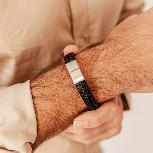 Leather 55 Ανδρικό Xειροποίητο Δερμάτινο βραχιόλι με ανοξείδωτο ατσάλι σε συσκευασία δώρου / Κωδικός Προϊόντος: C144