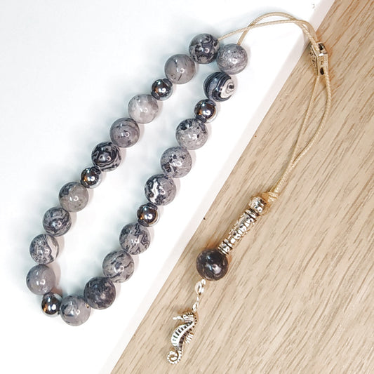 Κομπολόι ημιπολύτιμων λίθων φυσικού Ίασπη Πικάσο και Αιματίτη / Κωδικός Προϊόντος: Α136