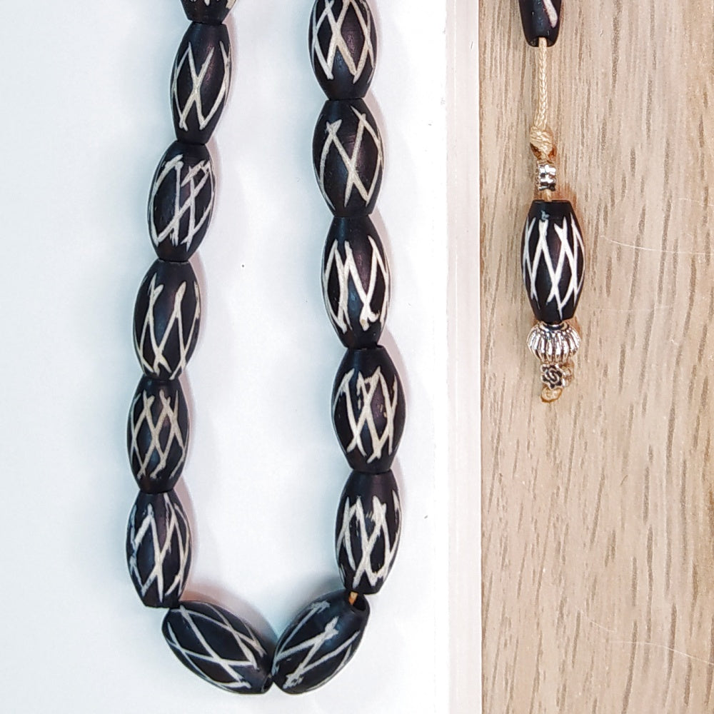 Κομπολόι χειροποίητο από Σκαλιστό Κόκκαλο Καμήλας / Κωδικός Προϊόντος: Ε120