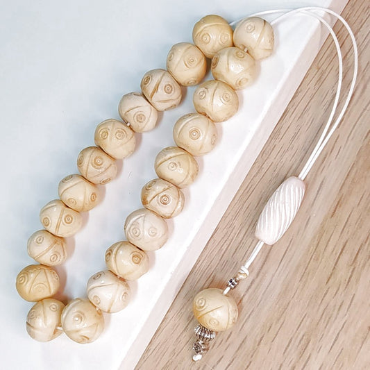 Κομπολόι χειροποίητο από Σκαλιστό Κόκκαλο Καμήλας / Κωδικός Προϊόντος: Ε134