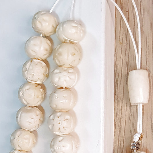 Κομπολόι χειροποίητο από Σκαλιστό Κόκκαλο Καμήλας / Κωδικός Προϊόντος: Ε140