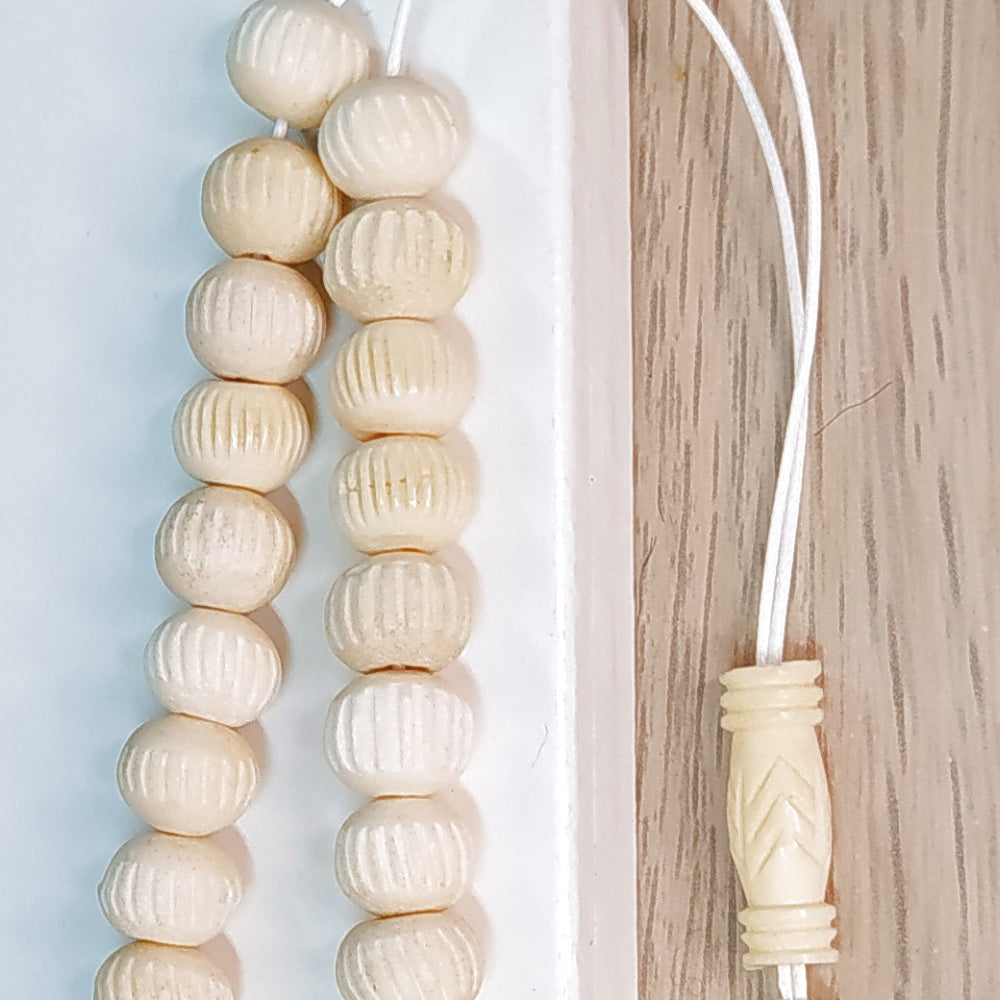 Κομπολόι χειροποίητο από Σκαλιστό Κόκκαλο Καμήλας / Κωδικός Προϊόντος: Ε146