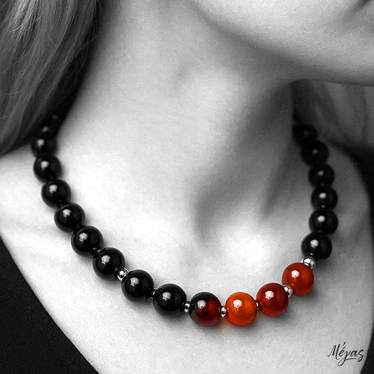Κολιέ ημιπολύτιμων λίθων φυσικού Πύρινου Αχάτη και Αιματίτη / Κωδικός Προϊόντος: Ζ107