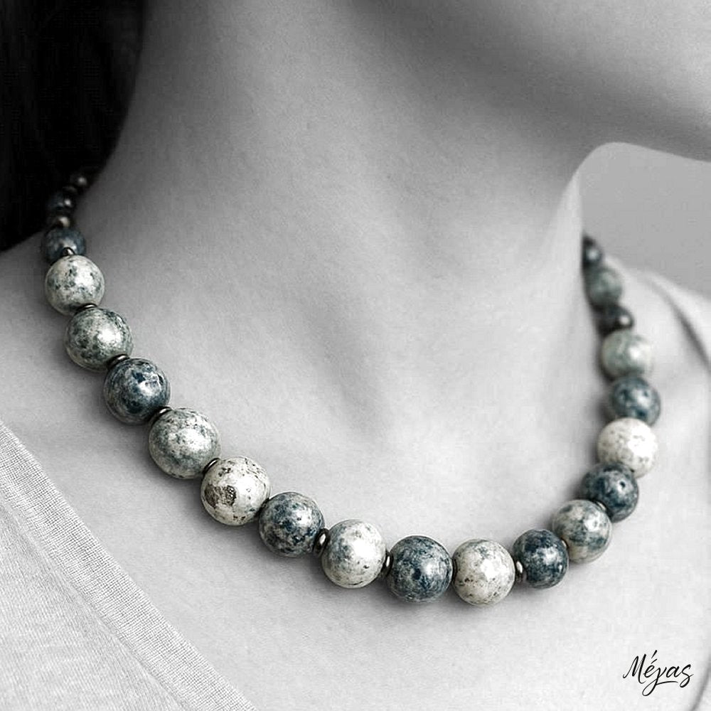 Κολιέ ημιπολύτιμων λίθων φυσικού Αχάτη κρακελέ και Αιματίτη / Κωδικός Προϊόντος: Ζ109