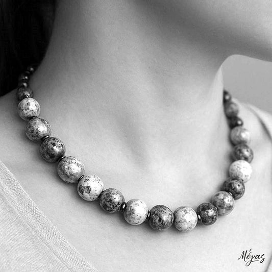 Κολιέ ημιπολύτιμων λίθων φυσικού Ίασπη Πικάσο και Αιματίτη / Κωδικός Προϊόντος: Ζ111