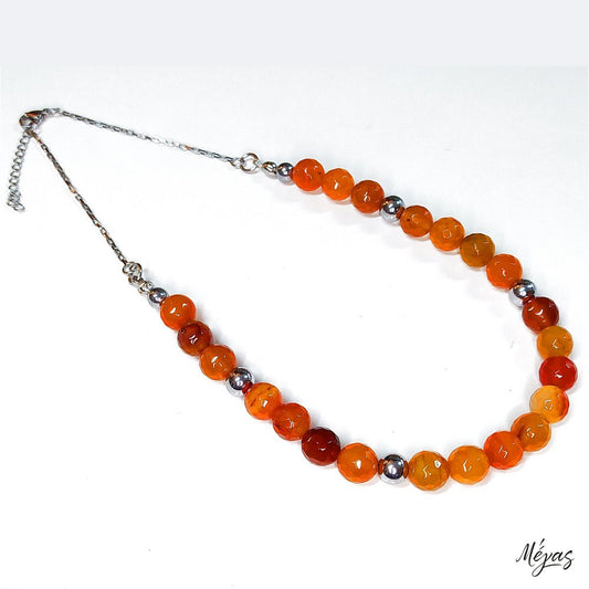 Κολιέ ημιπολύτιμων λίθων φυσικού Αχάτη και Αιματίτη / Κωδικός Προϊόντος: Ζ152