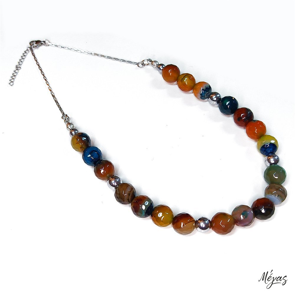 Κολιέ ημιπολύτιμων λίθων φυσικού Αχάτη και Αιματίτη / Κωδικός Προϊόντος: Ζ166