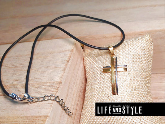 Κρεμαστός Σταυρός φυλακτό από Ανοξείδωτο Ατσάλι / Κωδικός Προϊόντος: BR546