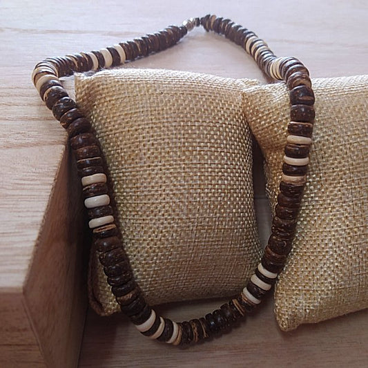 Ξύλινο χειροποίητο ανδρικό κολιέ / Κωδικός Προϊόντος: BR212