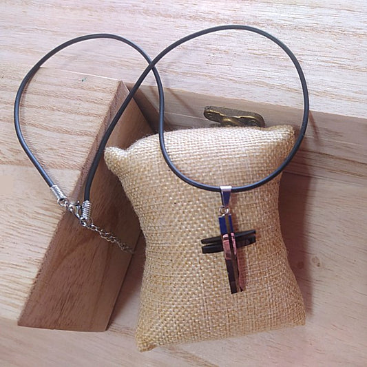 Κρεμαστός Σταυρός φυλακτό από Ανοξείδωτο Ατσάλι / Κωδικός Προϊόντος: BR220