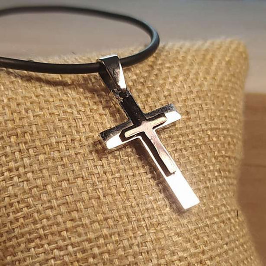 Κρεμαστός Σταυρός φυλακτό από Ανοξείδωτο Ατσάλι / Κωδικός Προϊόντος: BR302