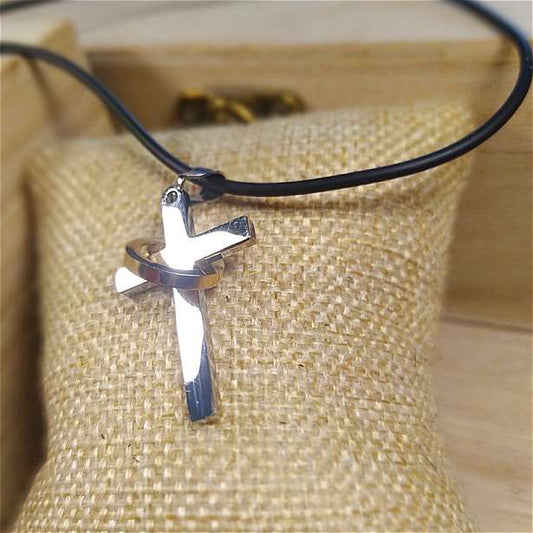 Κρεμαστός Σταυρός φυλακτό από Ανοξείδωτο Ατσάλι / Κωδικός Προϊόντος: BR303