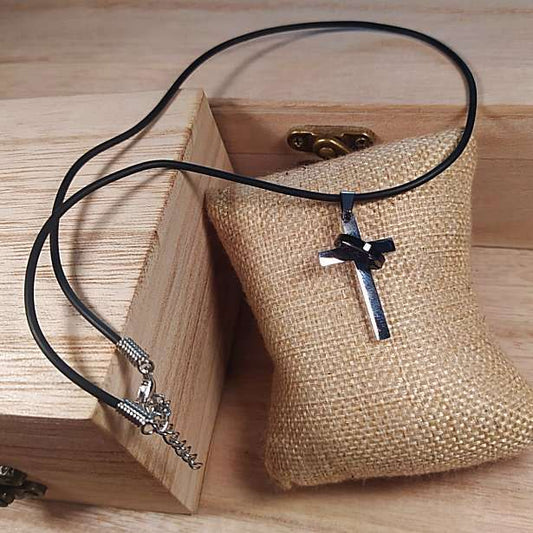 Κρεμαστός Σταυρός φυλακτό από Ανοξείδωτο Ατσάλι / Κωδικός Προϊόντος: BR304