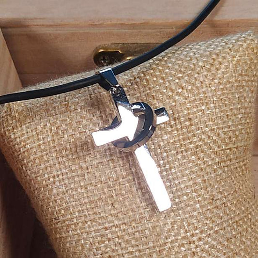 Κρεμαστός Σταυρός φυλακτό από Ανοξείδωτο Ατσάλι / Κωδικός Προϊόντος: BR305